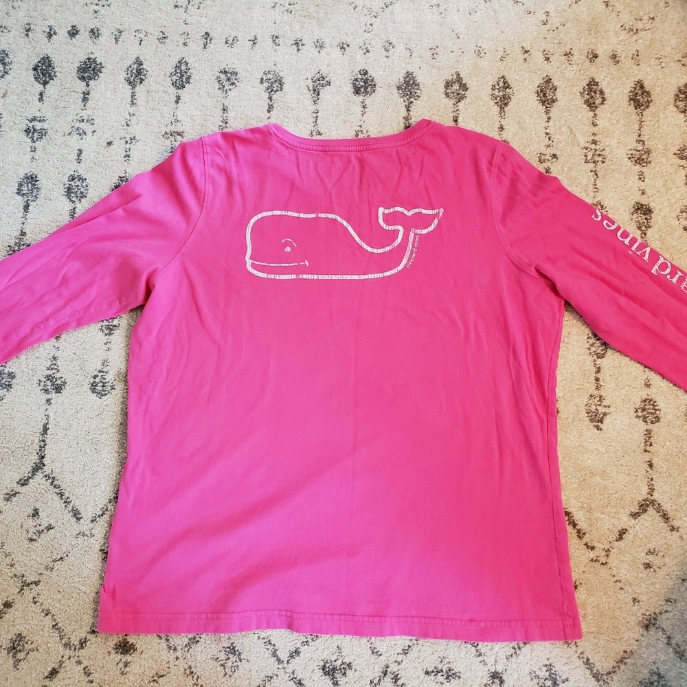 Pink Vineyard Vines long sleeved tee XL 🥰